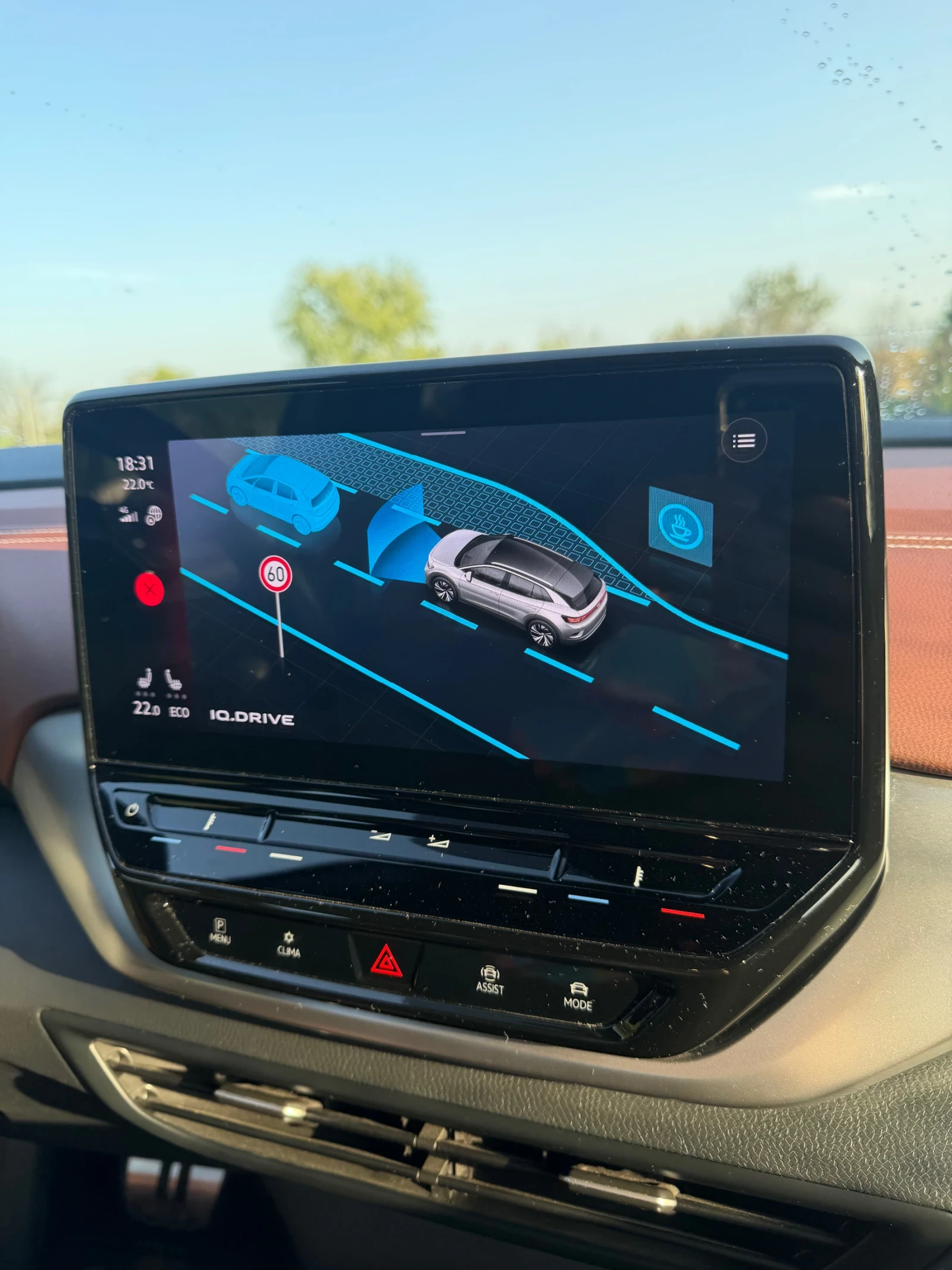 VW ID.4 PRO, снимка 8 - Автомобили и джипове - 55904347