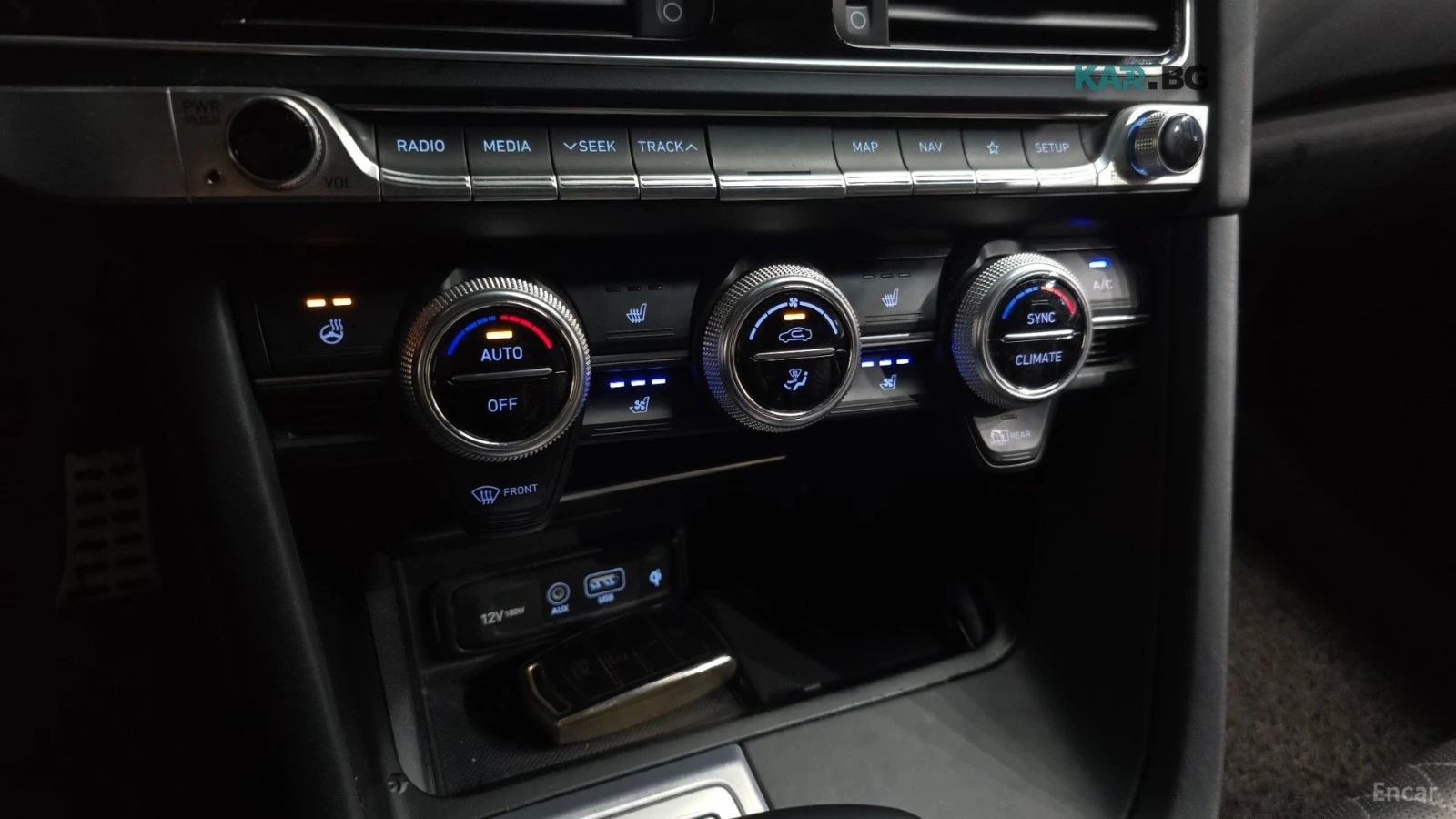 Genesis G70 3.3Т* SUPREME* AWD* ПОДГРЕВ* ОБДУХВАНЕ* ПАНО* 360*, снимка 16 - Автомобили и джипове - 55978527