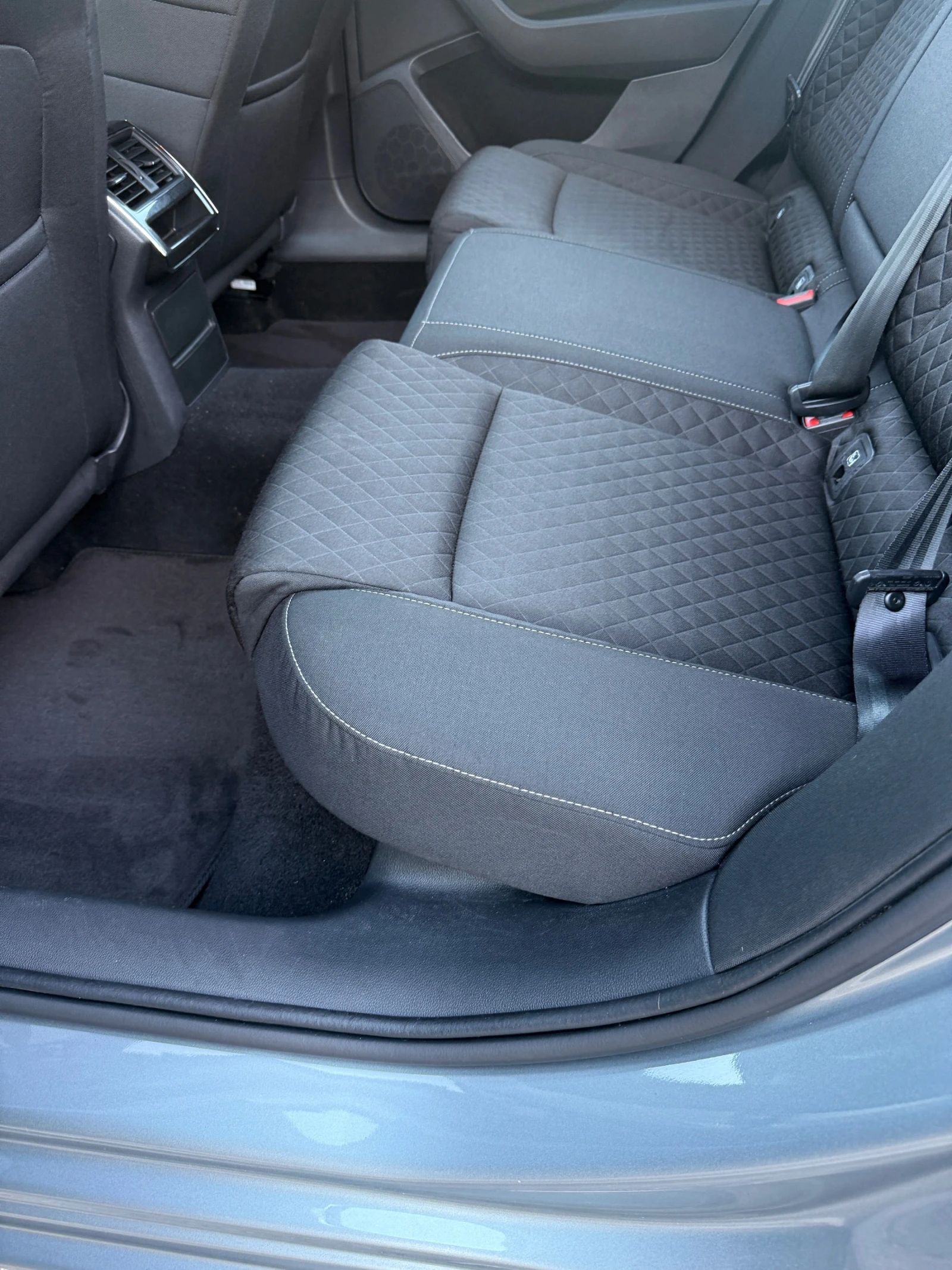 Skoda Superb 4x4, снимка 9 - Автомобили и джипове - 55999385