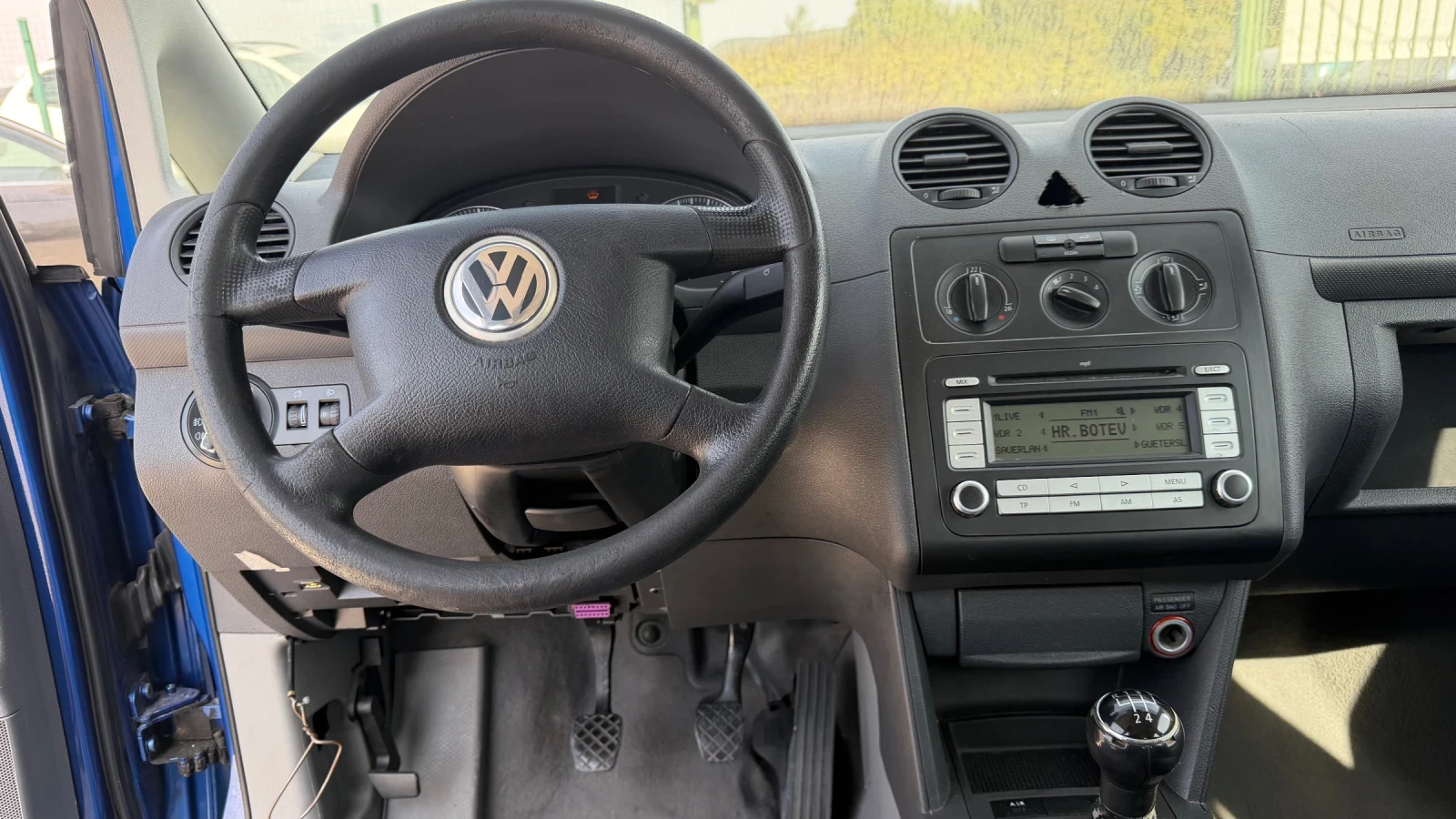 VW Caddy LIVE 4+ 1 , снимка 7 - Автомобили и джипове - 56480454