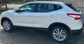 Nissan Qashqai 1.2 бензин , снимка 7