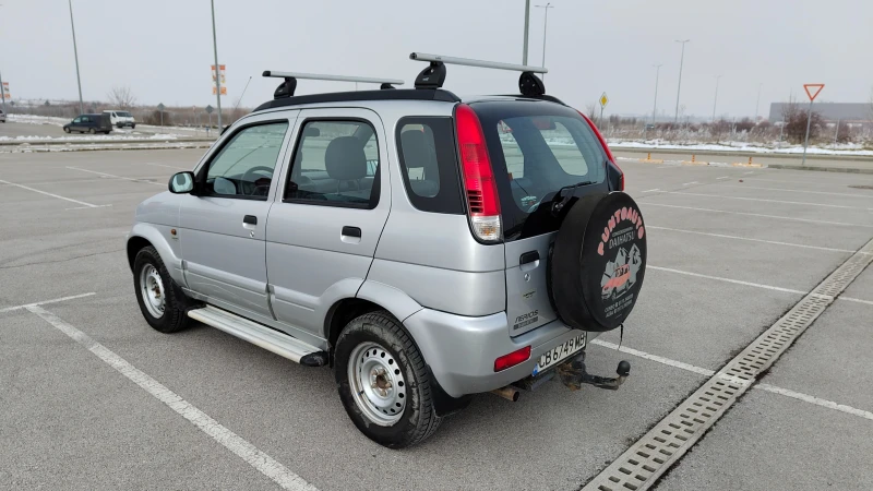 Daihatsu Terios 1.3   4x4, снимка 3 - Автомобили и джипове - 48760931