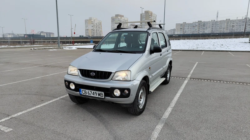 Daihatsu Terios 1.3   4x4, снимка 9 - Автомобили и джипове - 48760931