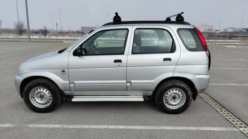 Daihatsu Terios 1.3   4x4, снимка 2 - Автомобили и джипове - 48760931