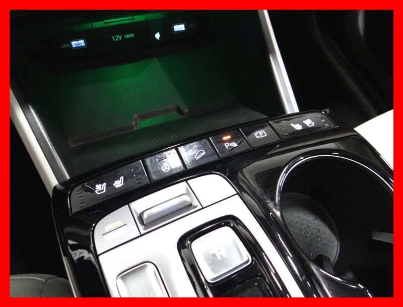 Hyundai Tucson 2022* ULTIMATE* PANO* FULL MAXX* HYBRID* 33733 KM, снимка 11 - Автомобили и джипове - 52297876