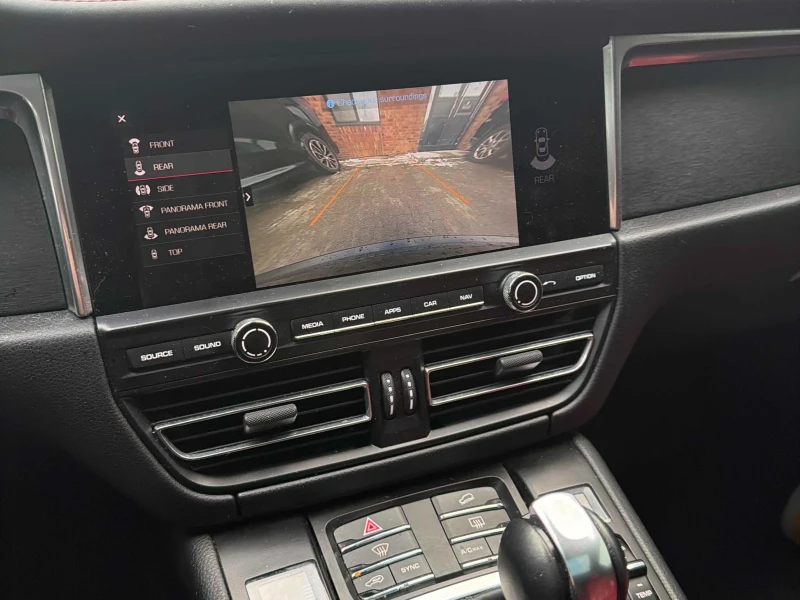 Porsche Macan GTS * * CARFAX * * АВТО КРЕДИТ * * , снимка 10 - Автомобили и джипове - 53114484