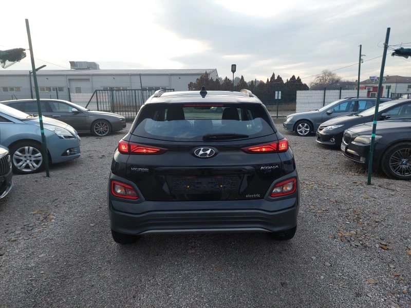 Hyundai Kona 64 kWh / Blue link /, снимка 6 - Автомобили и джипове - 53263887