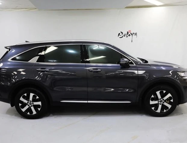 Kia Sorento 100%реални километри, Гаранция, Осигурена поддръжк - изображение 4