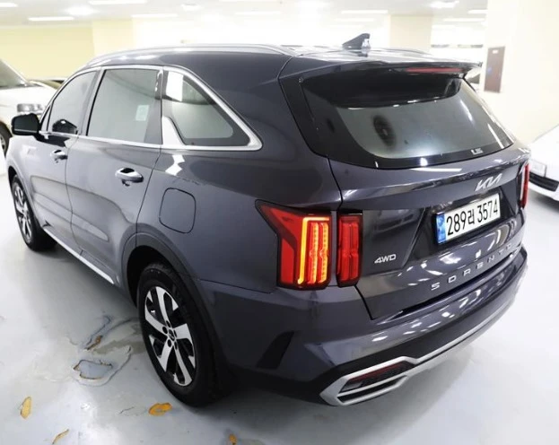 Kia Sorento 100%реални километри, Гаранция, Осигурена поддръжк - изображение 6