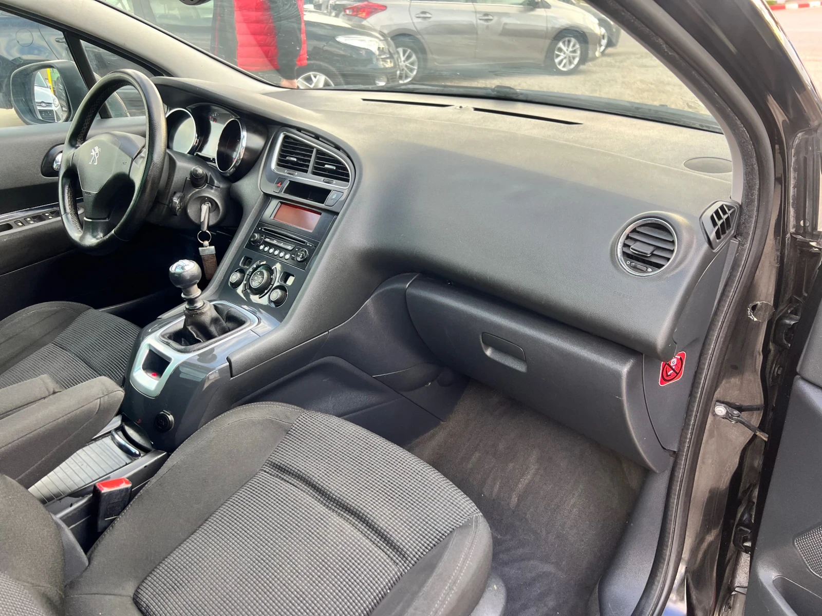 Peugeot 5008 1.6hdi FACE 6+ 1 - изображение 7