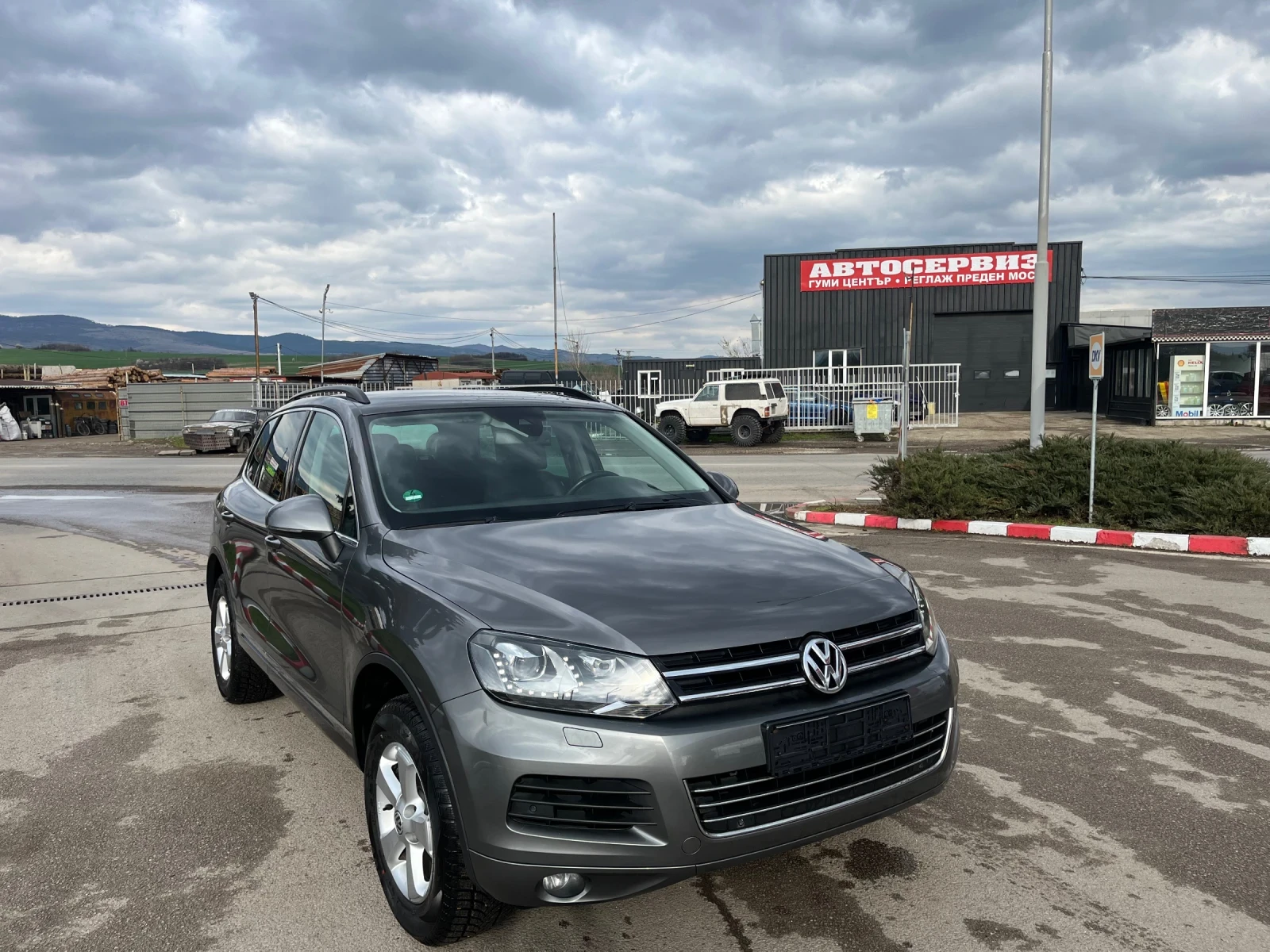 VW Touareg 3.0 V6 TDI BMT - изображение 2