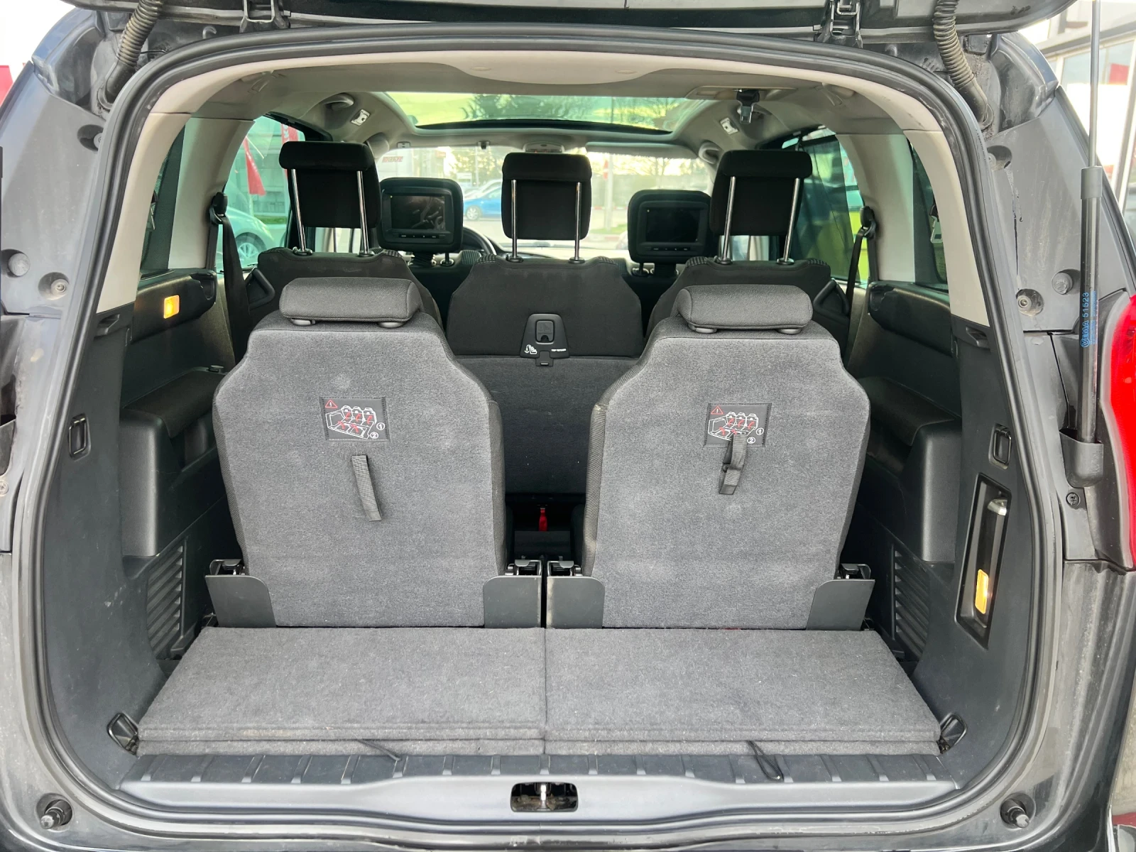Peugeot 5008 1.6hdi FACE 6+ 1 - изображение 10