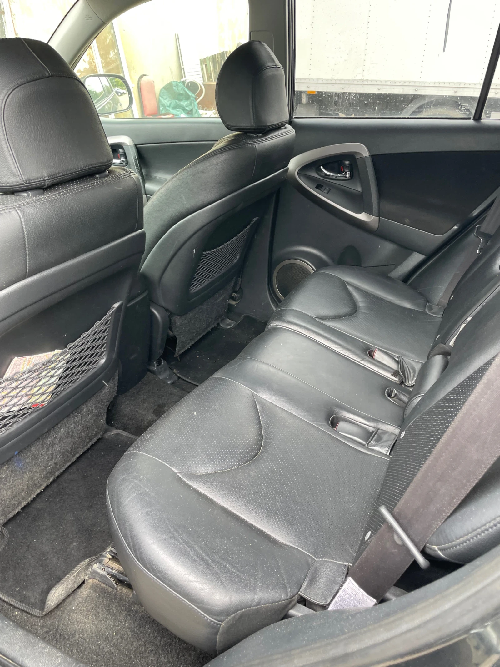 Toyota Rav4  - изображение 10