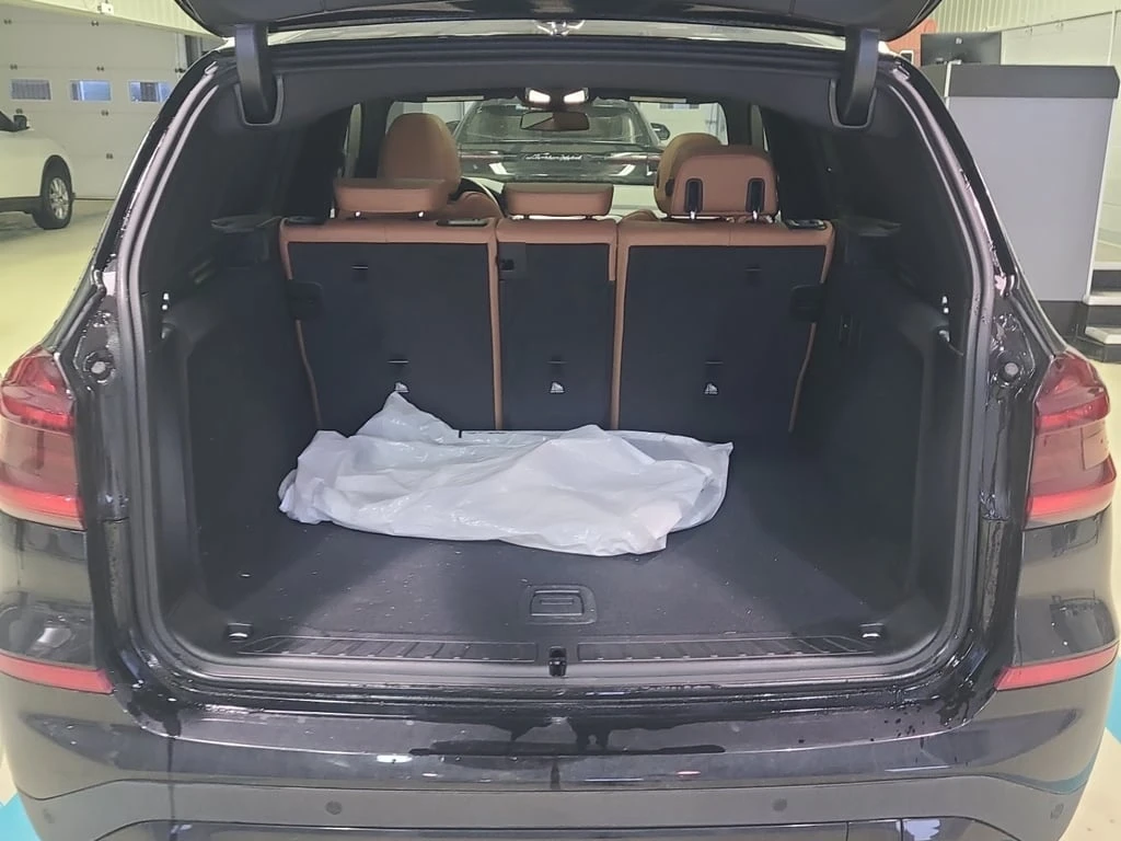 BMW X3 * xDrive30i * CARFAX *    | Mobile.bg   15