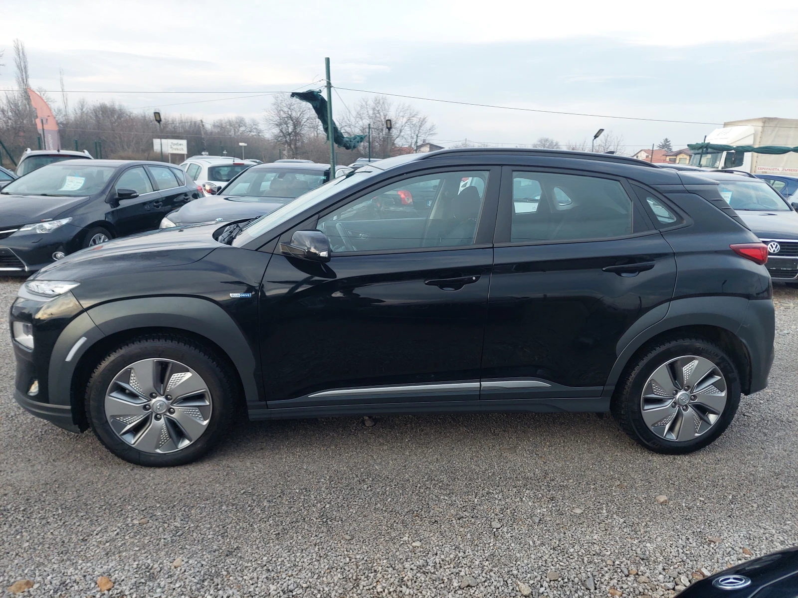 Hyundai Kona 64 kWh / Blue link / - изображение 8