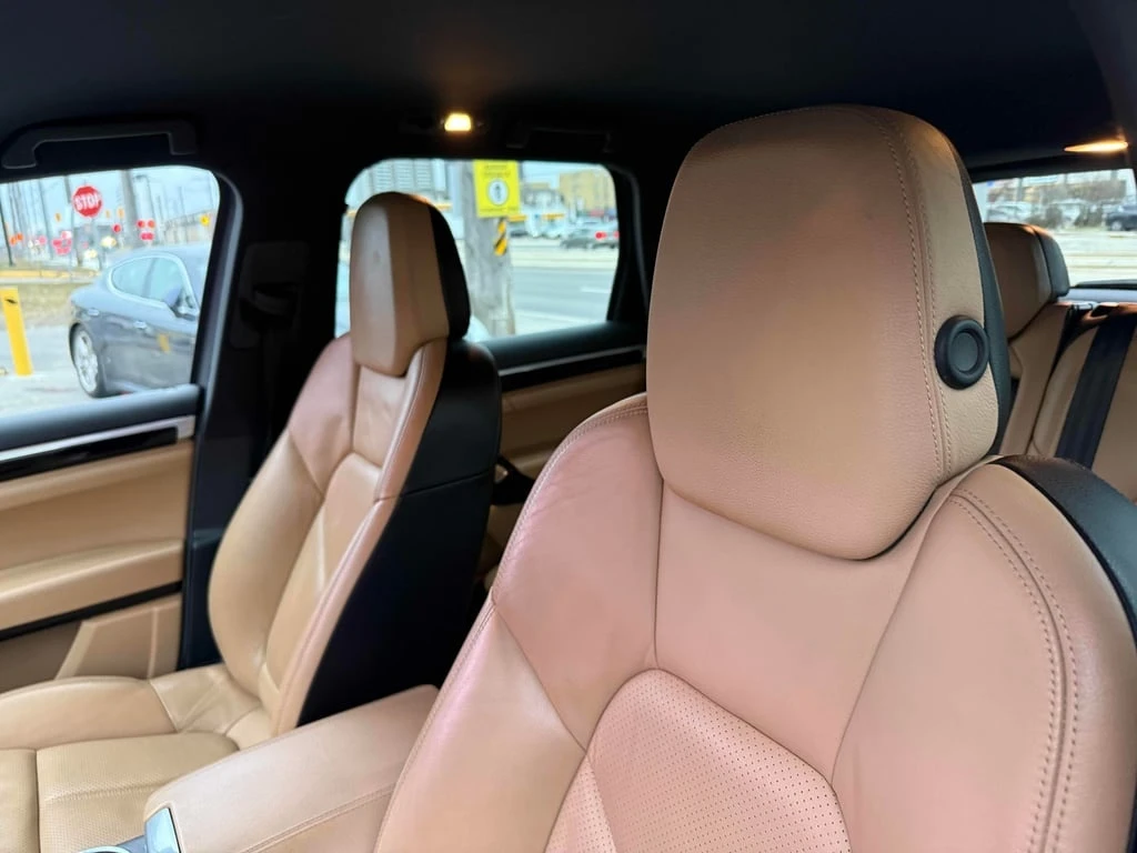 Porsche Cayenne ПОДГРЕВ* ПАМЕТ* КЕЙЛЕС - изображение 10