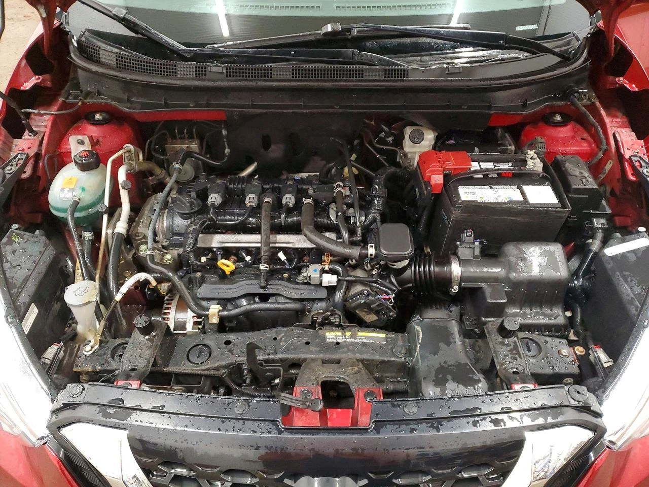 Други Друг 1.6l Nissan Kicks S, снимка 12 - Автомобили и джипове - 53791759