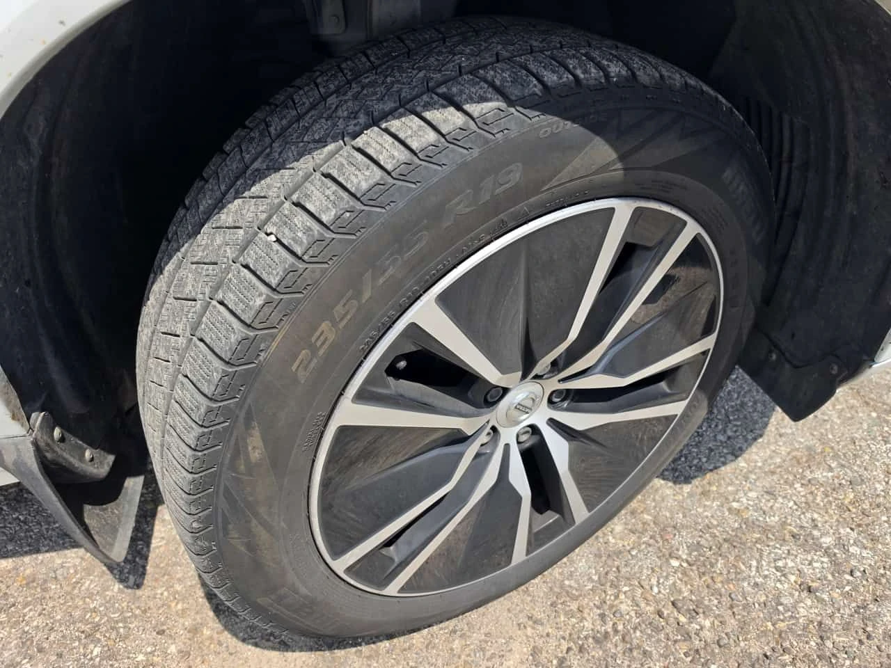 Volvo Xc90 * Momentum * DISTRONIC* 360 КАМЕРИ* HARMAN/KARDON*, снимка 7 - Автомобили и джипове - 54795705
