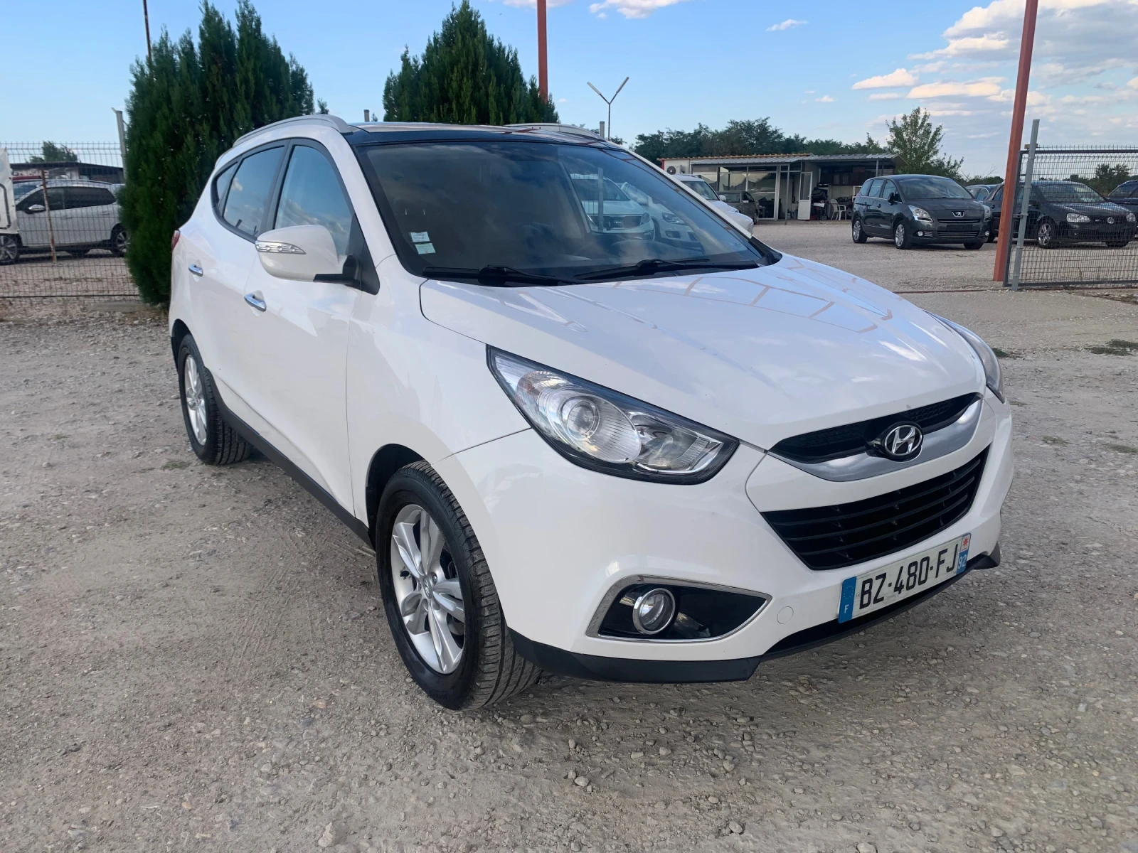 Hyundai IX35 1.7CRD, снимка 2 - Автомобили и джипове - 55692703