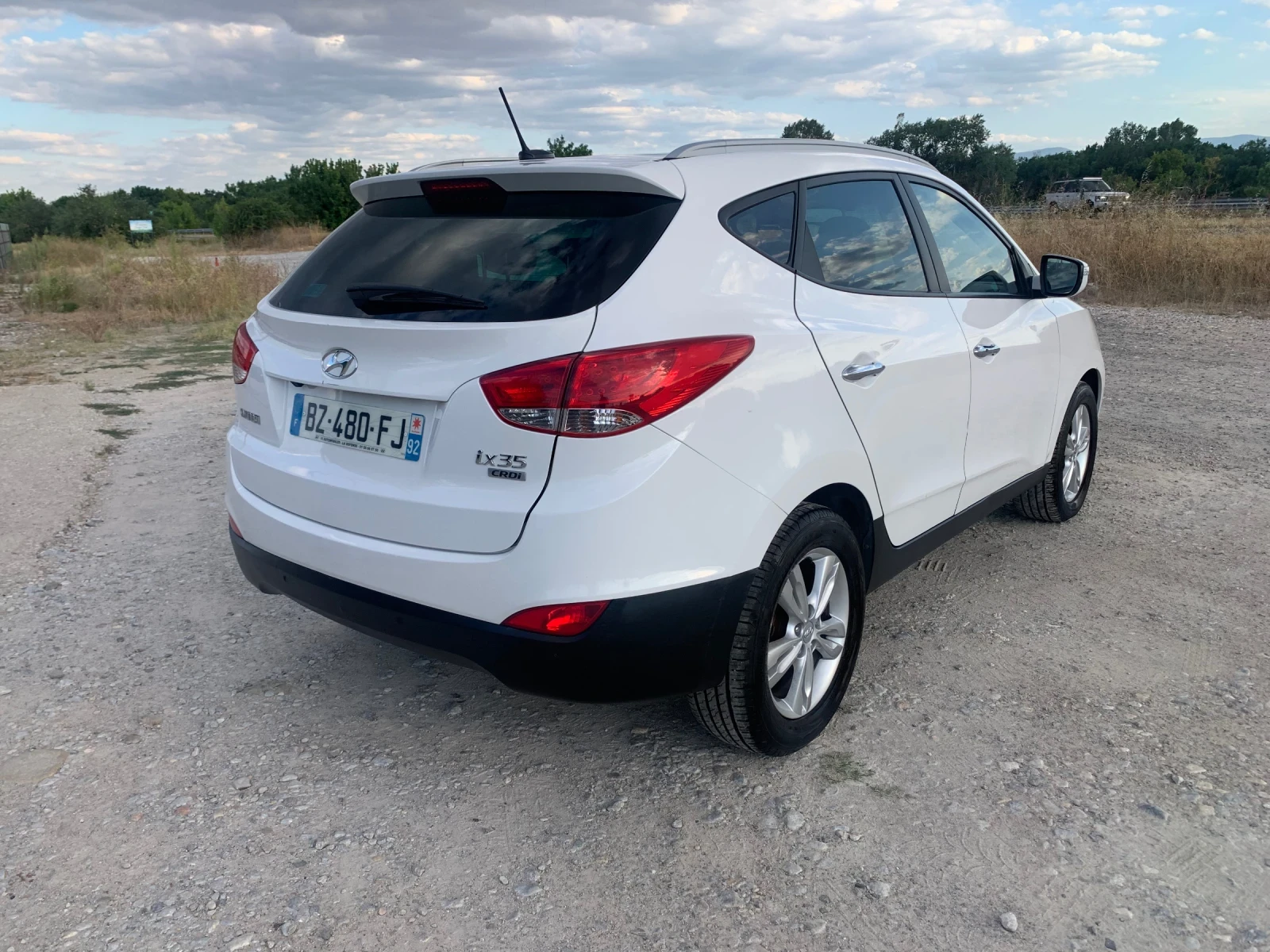 Hyundai IX35 1.7CRD, снимка 4 - Автомобили и джипове - 55692703