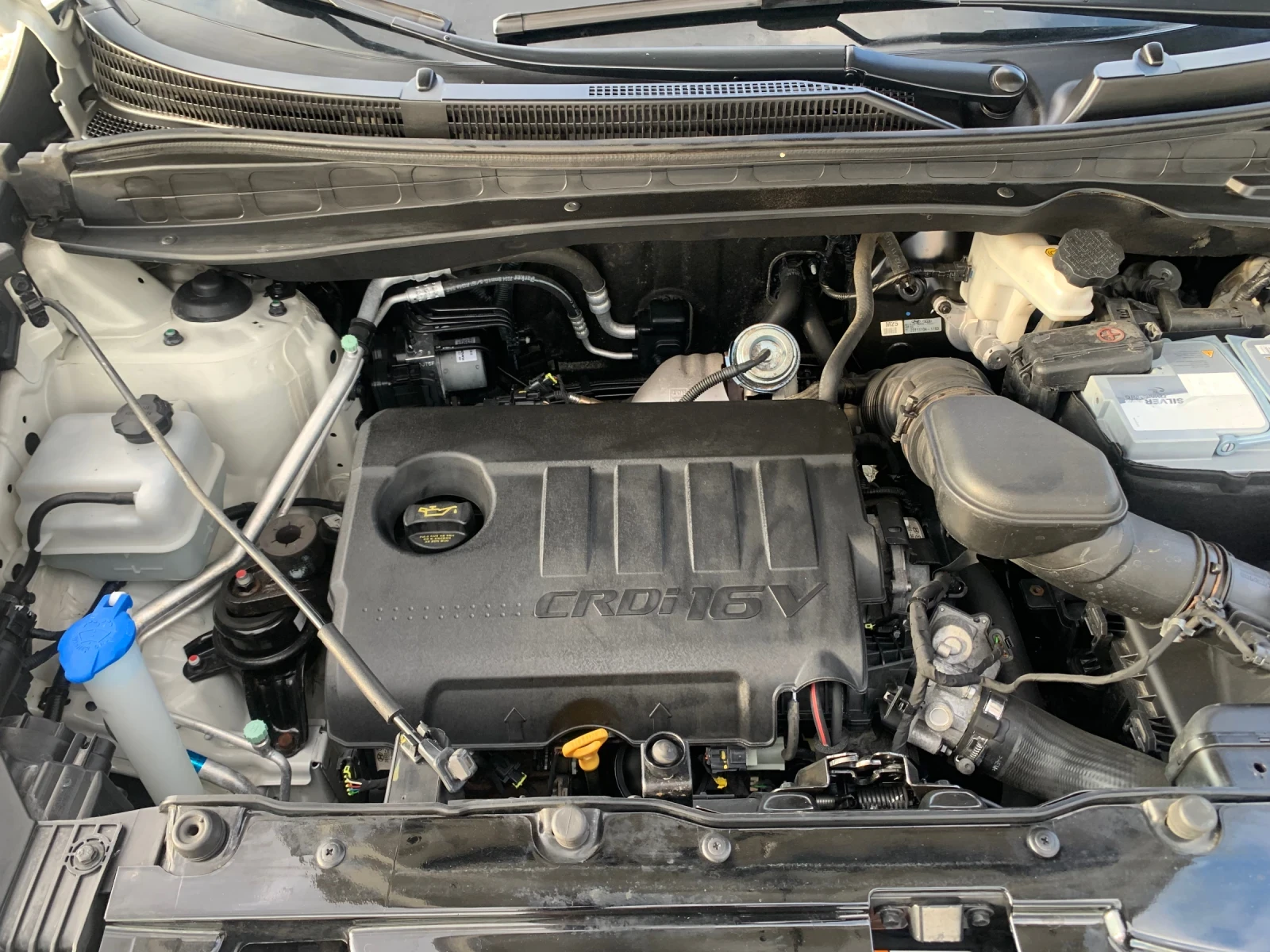 Hyundai IX35 1.7CRD, снимка 14 - Автомобили и джипове - 55692703
