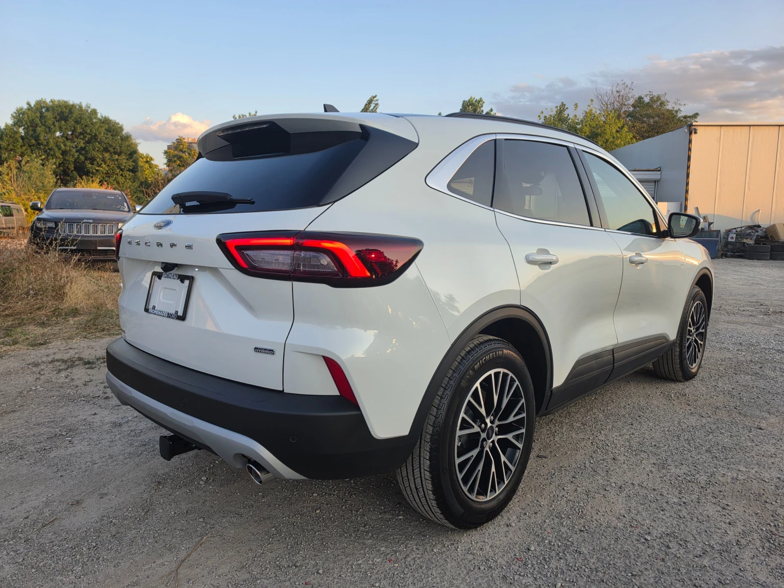 Ford Kuga / Escape 2.5 PHEV 885 KM, снимка 5 - Автомобили и джипове - 55874952