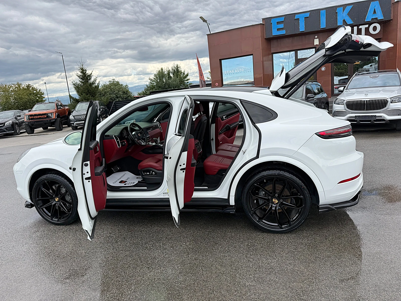 Porsche Cayenne Turbo S Paket-Chromo-Panorama-Kamera-Bose-Lazer !!, снимка 14 - Автомобили и джипове - 56251503