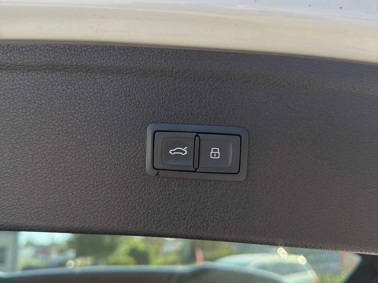 Audi SQ5 * Technik * CARFAX * ���� �� �� | Mobile.bg � ����������� 13
