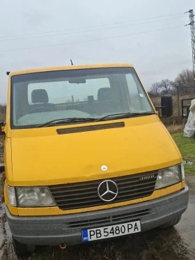 Mercedes-Benz Sprinter 310 Десен волан , снимка 1