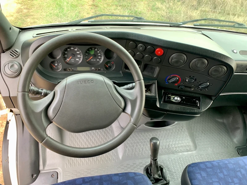 Iveco Daily Падащ Борд DHOLLANDIA* 4.20м Фургон* Реален пробег, снимка 13 - Бусове и автобуси - 53446706