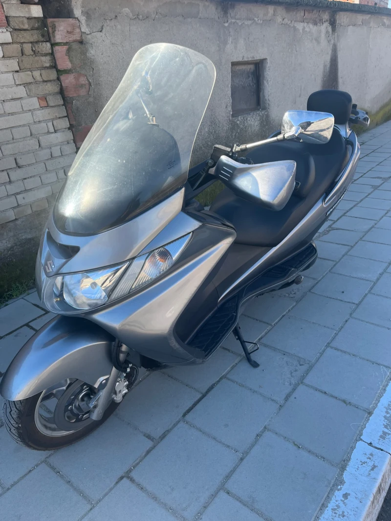 Suzuki Burgman 400