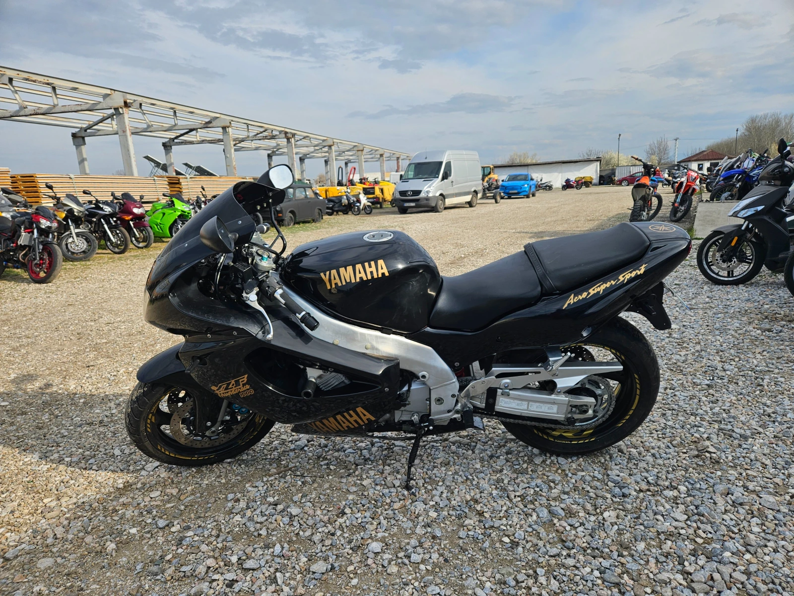 Yamaha YZF-R1 Лизинг Бартер, снимка 3 - Мотоциклети и мототехника - 49654096