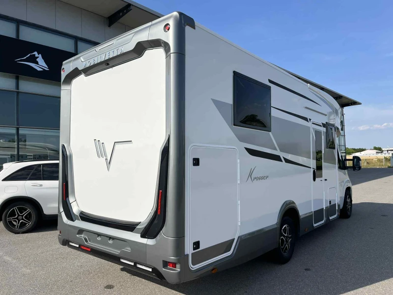 Кемпер Mobilvetta Krosser AT8 Зимна версия АВТОМАТИК* ДВОЕН ПОД, снимка 2 - Каравани и кемпери - 51798307