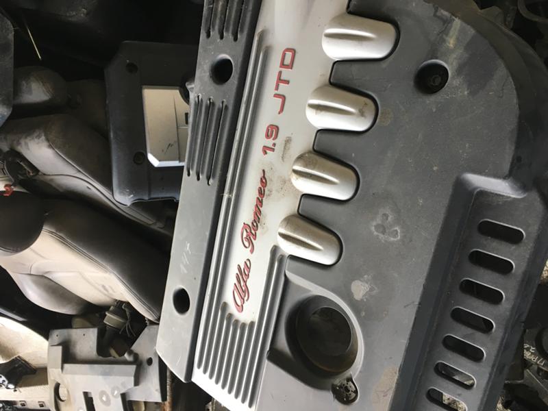 Интериор и аксесоари за Alfa Romeo 147, снимка 1 - Части - 17593361