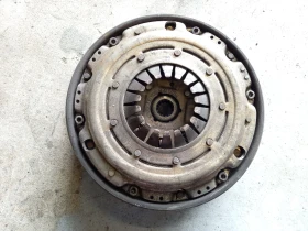 Маховик със съединител Ланд Ровър Фрилендър тд4 