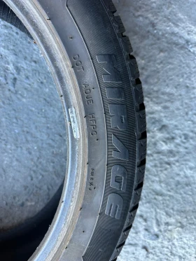 Гуми Зимни 255/45R20, снимка 3