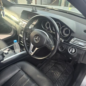 Mercedes-Benz E 220, снимка 5