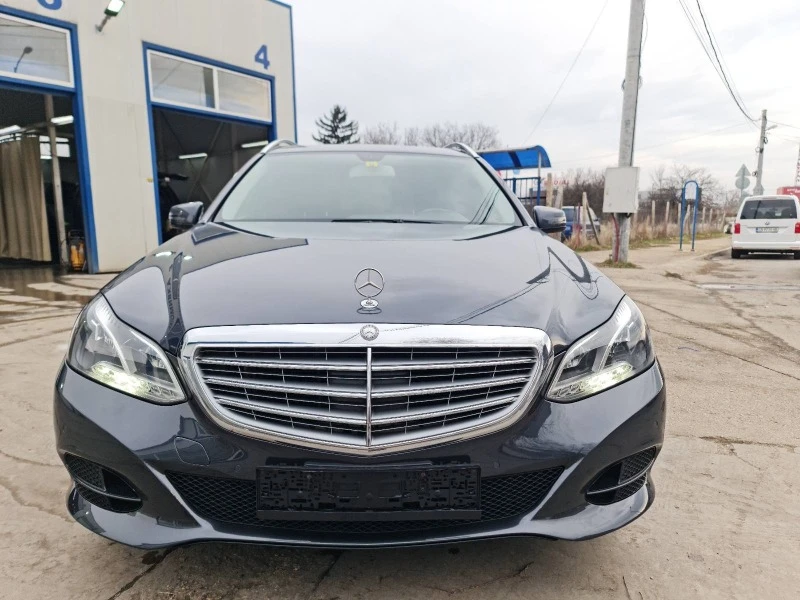 Mercedes-Benz E 200 БЕНЗИН 2.0TURBO, снимка 9 - Автомобили и джипове - 44640226