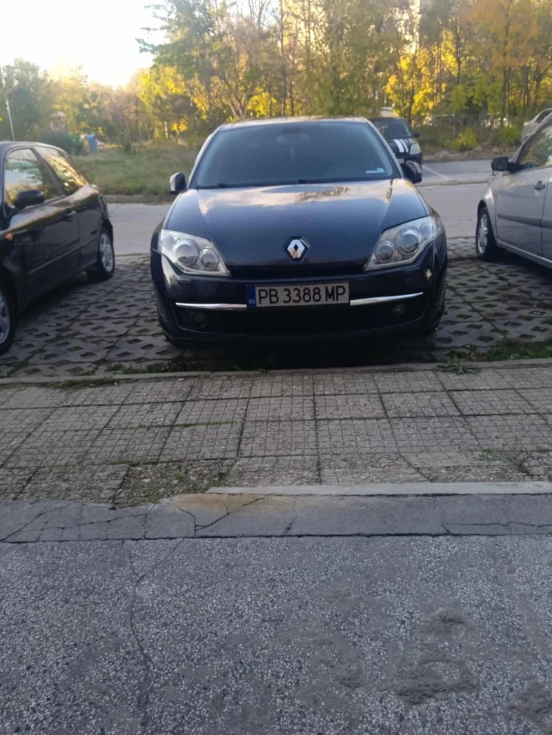 Renault Laguna, снимка 3 - Автомобили и джипове - 52670582