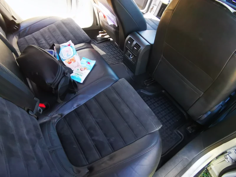 VW Passat, снимка 10 - Автомобили и джипове - 52427119