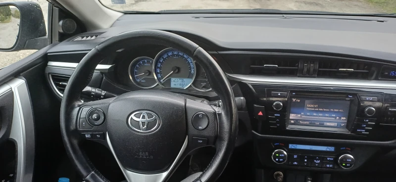 Toyota Corolla 1.4 D-4D, снимка 11 - Автомобили и джипове - 53437158