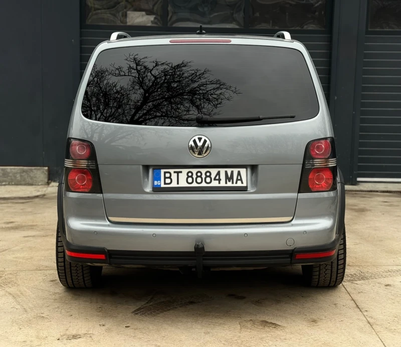 VW Touran 2.0TDI 170к.с CROSS, снимка 6 - Автомобили и джипове - 53481445