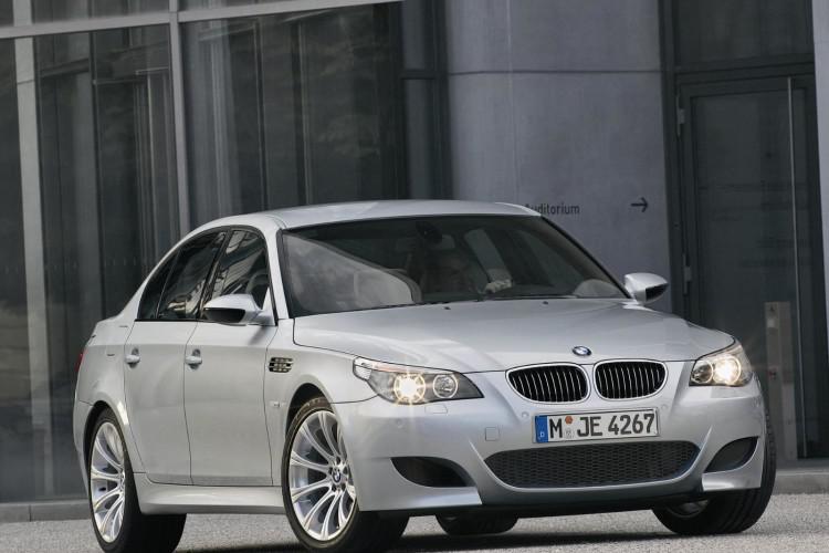 BMW 530 3.0D M57, снимка 1 - Автомобили и джипове - 44773870
