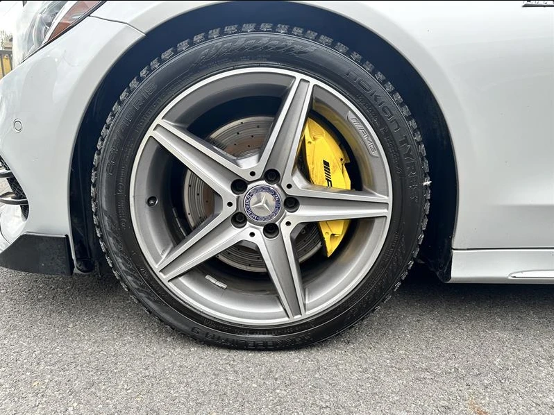Mercedes-Benz C 400 AMG 4-MATIC, снимка 8 - Автомобили и джипове - 55122331
