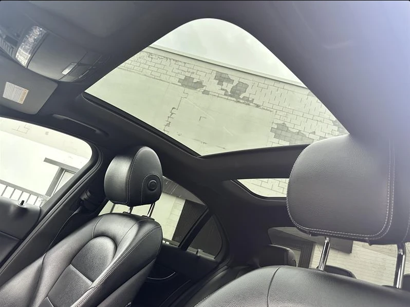 Mercedes-Benz C 400 AMG 4-MATIC, снимка 15 - Автомобили и джипове - 55122331
