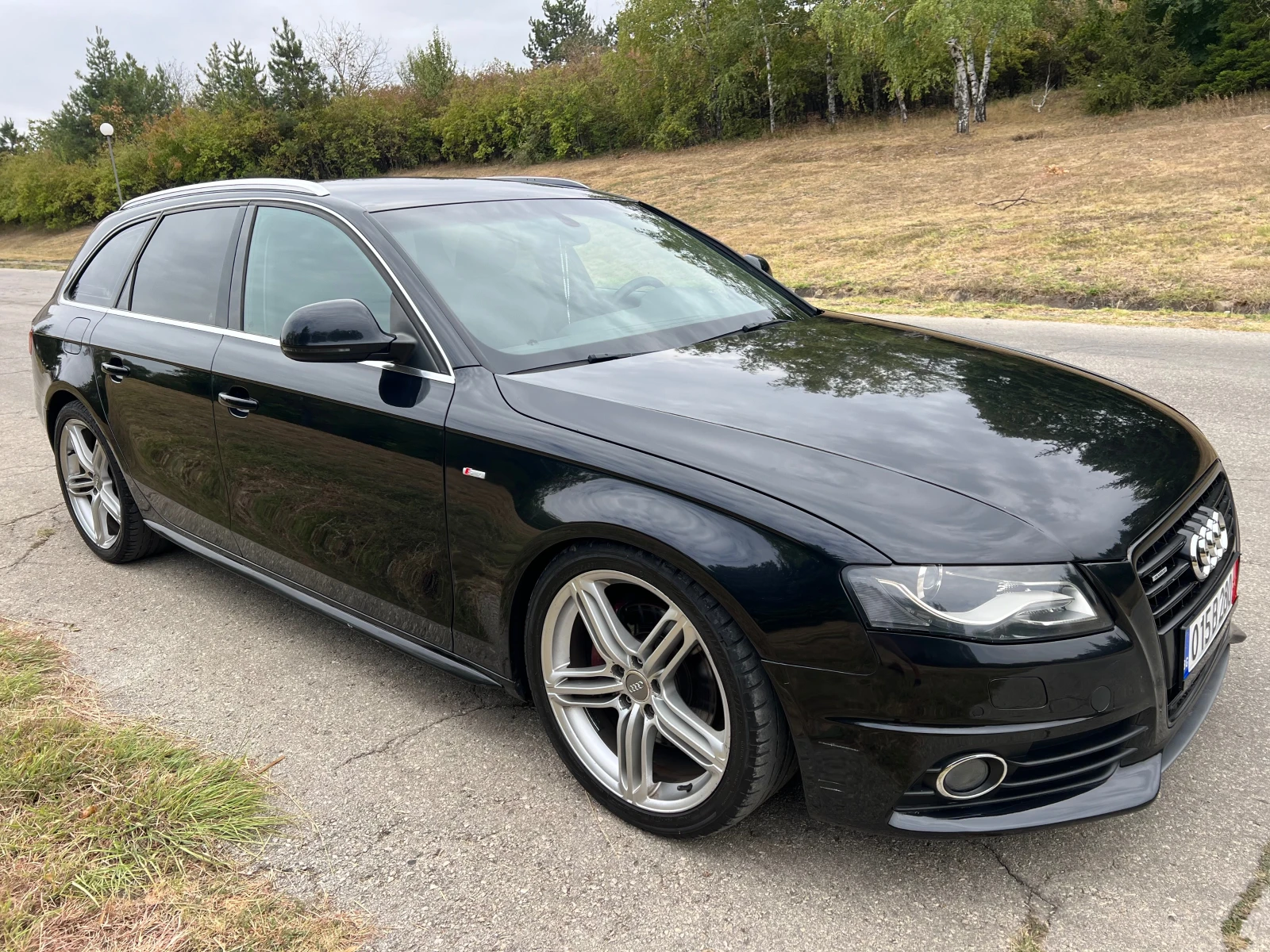 Audi A4 3.0TDi/239p.s-S line - изображение 2