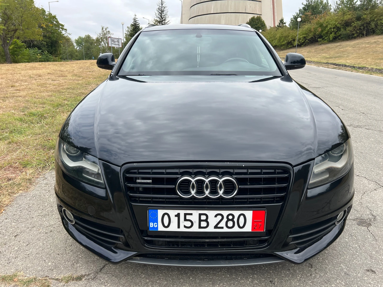 Audi A4 3.0TDi/239p.s-S line - изображение 5