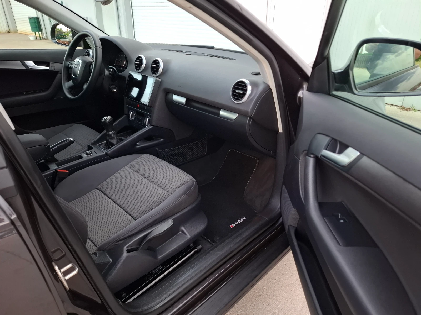 Audi A3  NAVI - изображение 10