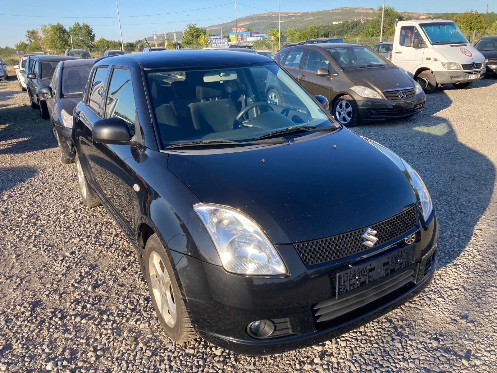 Suzuki Swift 1.3 KLIMA - изображение 2