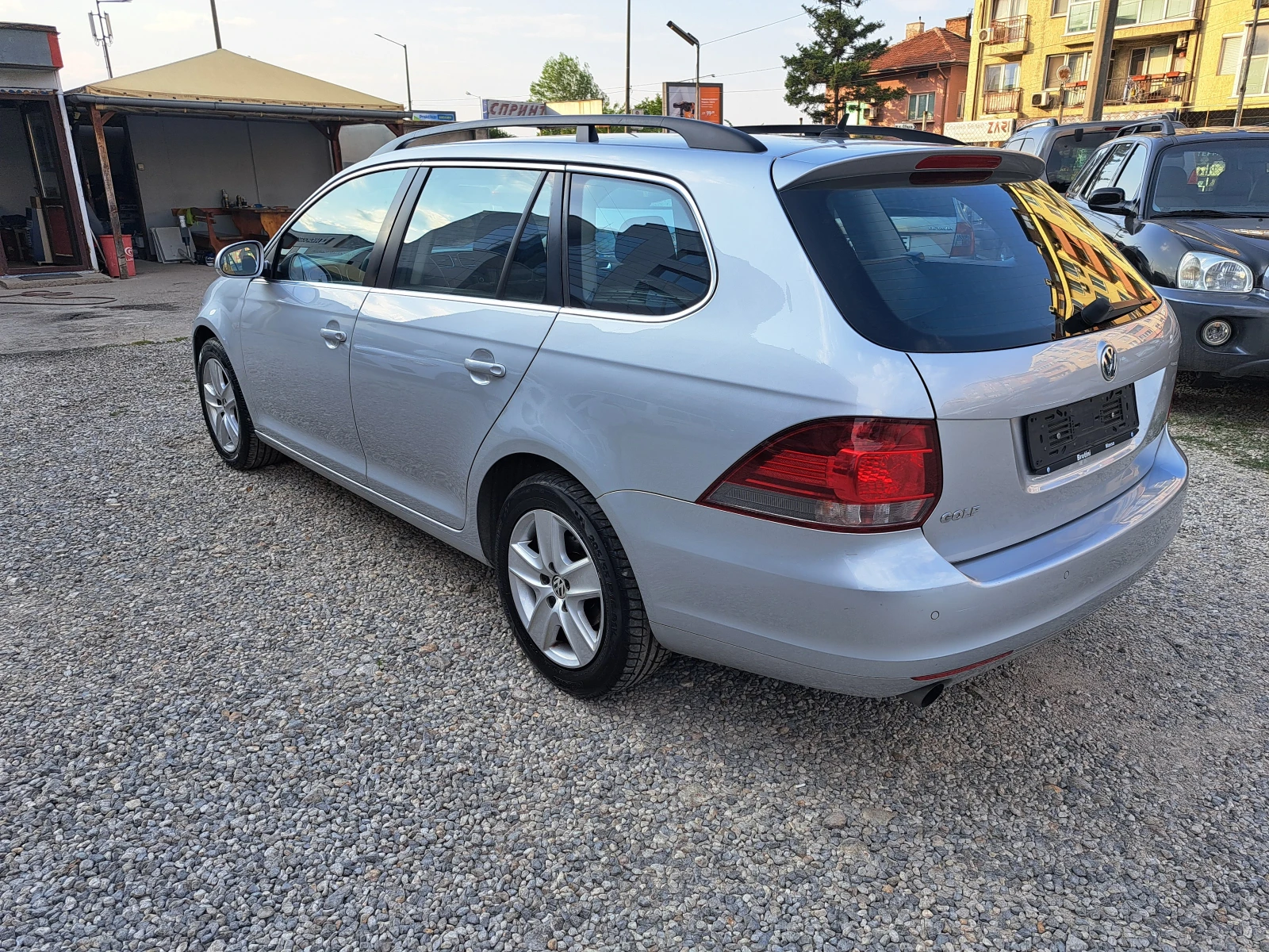 VW Golf 1.6TDi 105ks - изображение 6